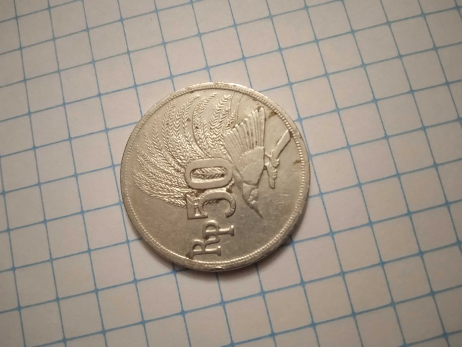 Продам монету колекційну