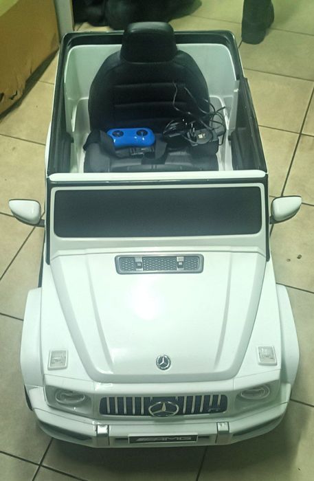 Детская машинка с пультом