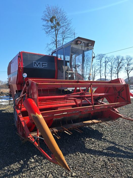 Комбайн Massey Ferguson 20 XP