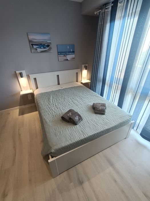 Apartamento T0 remodelado e mobilado