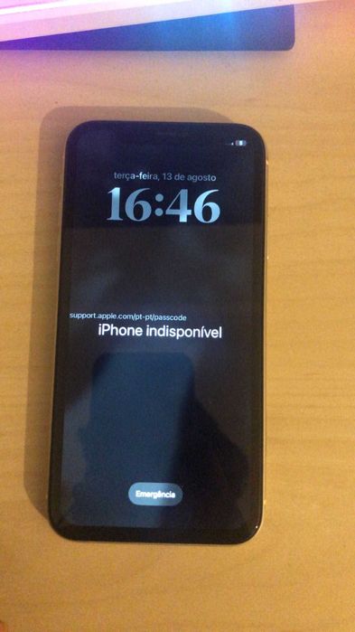 iPhone 11 – Para Peças – Ecrã Original – “Indisponível”