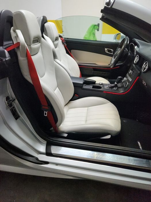 SLK 250 AMG biturbo a gasolina 204cv só 106.000 km full extras sempre de garagem impecável Aceito retoma
