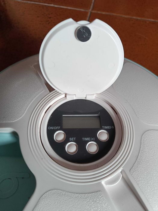 Alimentador automático/temporizado para animais