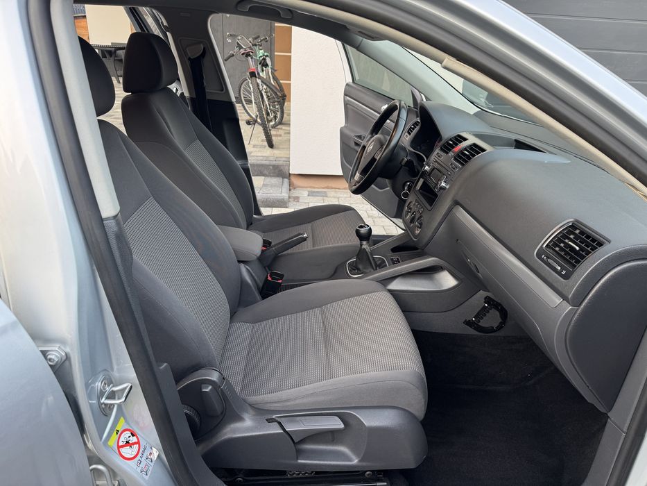 Volkswagen Golf V-2009 р.в