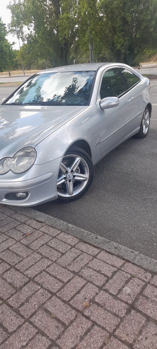 MERCEDES  C220 CDI Sport Coupê /2004
