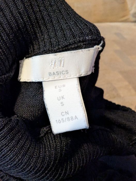 Czarny golf H&M Basics roz. S
