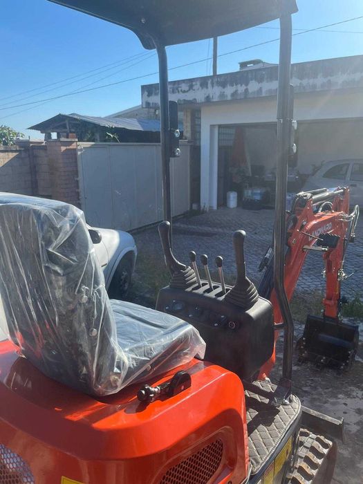 1-Ton Excavator64584750549890123