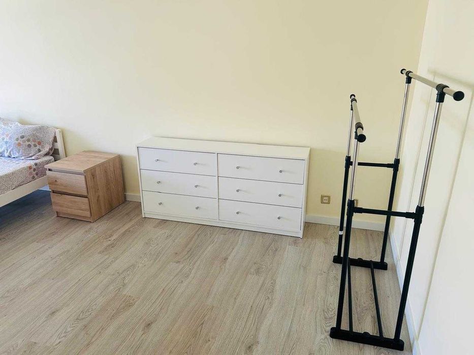 Arrenda-se quarto