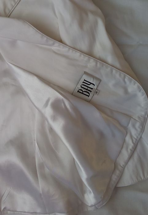 Піджак білий на короткий рукав