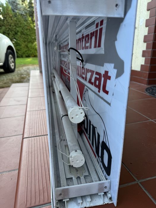 Kaseton podświetlany reklamowy