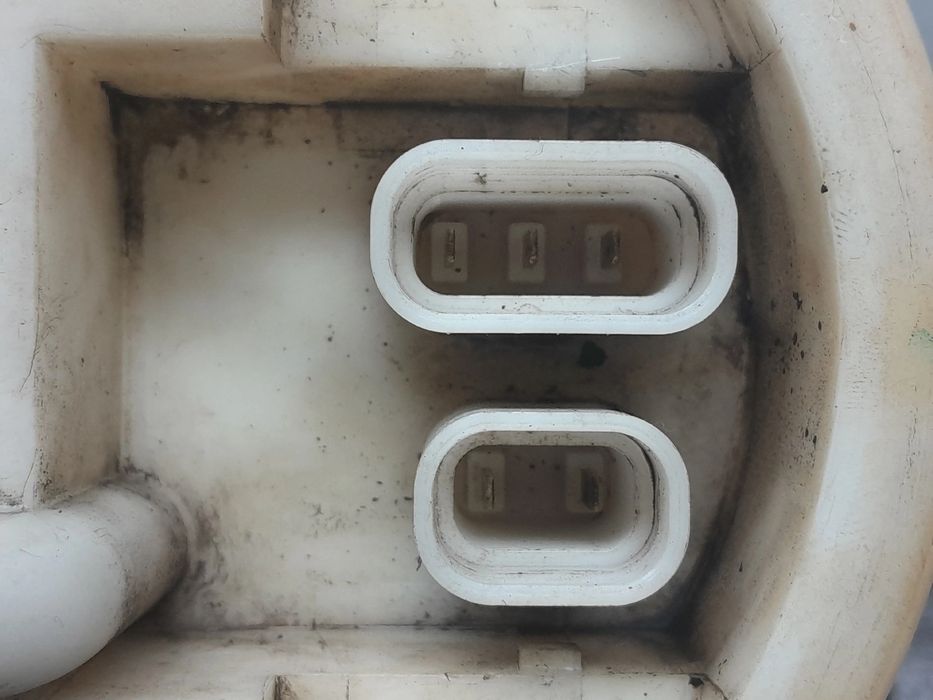 Bomba de combustível NISSAN Micra II (K11)