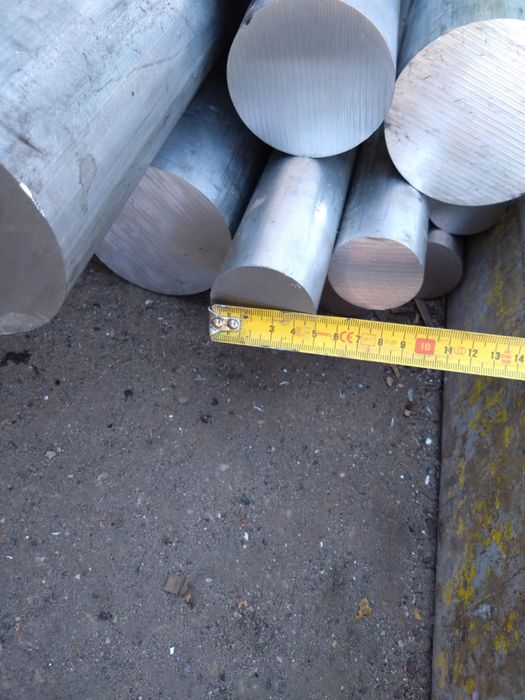 Wałki , pręty aluminiowe