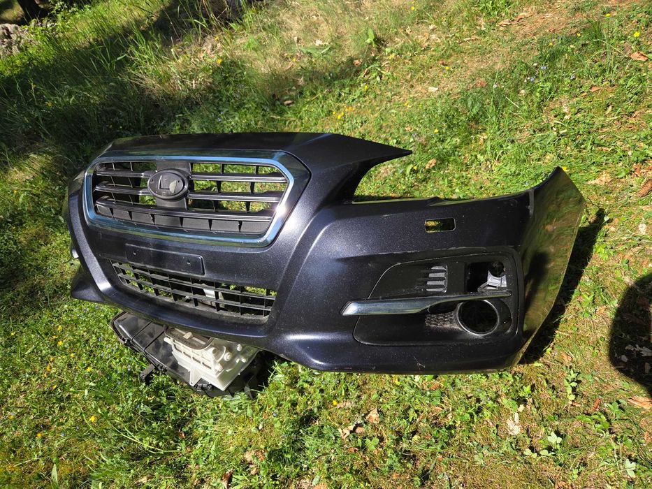 Zderzak atrapa kratki Subaru Levorg
