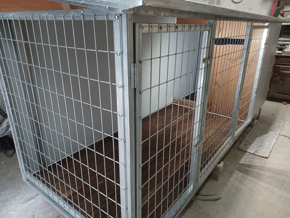 Casotas e abrigos para animais