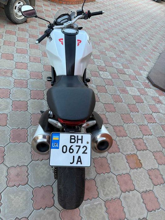 Ducati monster 796