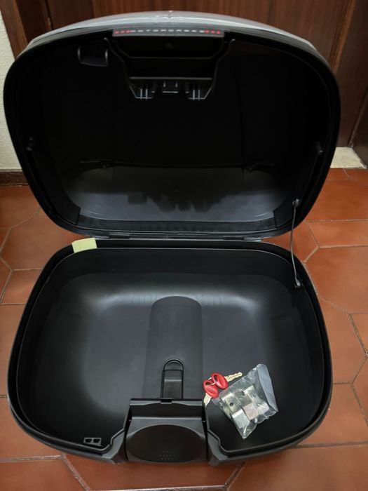 Top case SHAD-37 moto