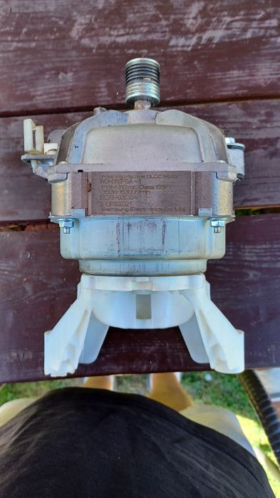 Silnik napędowy do pralki Samsung WW70T4020CE