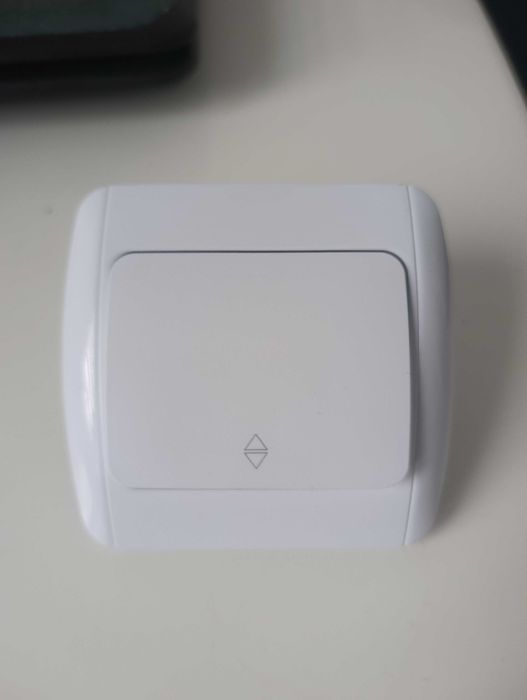 Wyłącznik schodowy Tayama Cast nowy