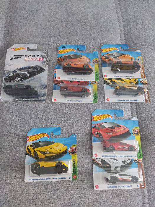 Hot Wheels 8x Lamborghini