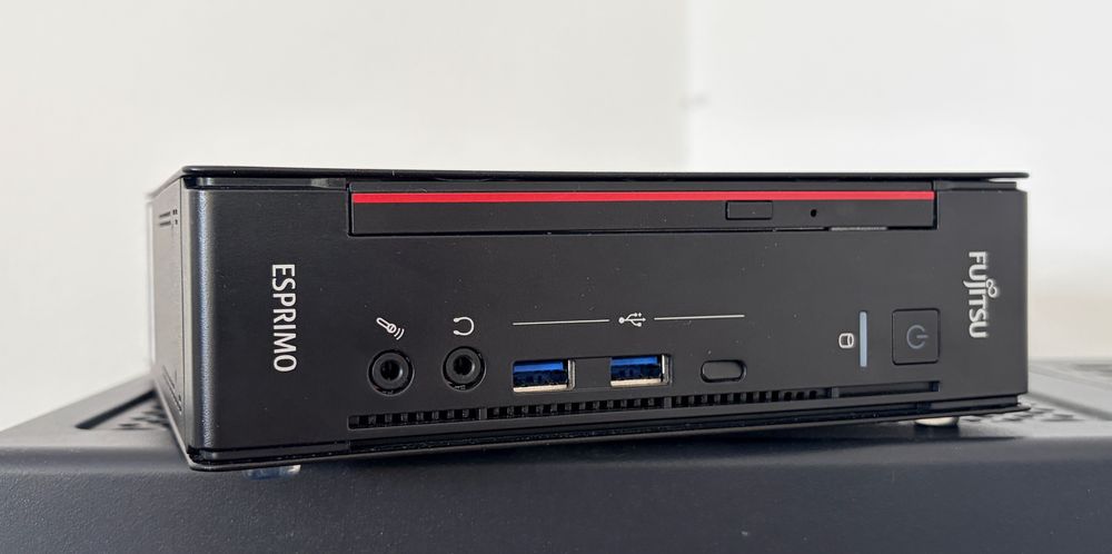 Mini PC Fujitsu Esprimo Q558 i3-9100 8GB 256GB Win10 Pro