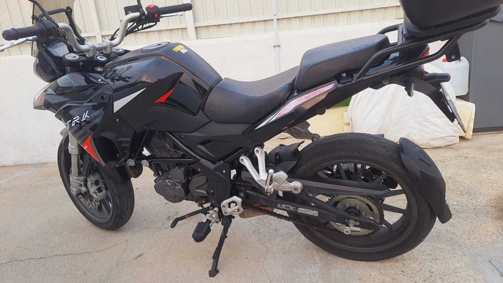 Benelli TRK 251 27.500km