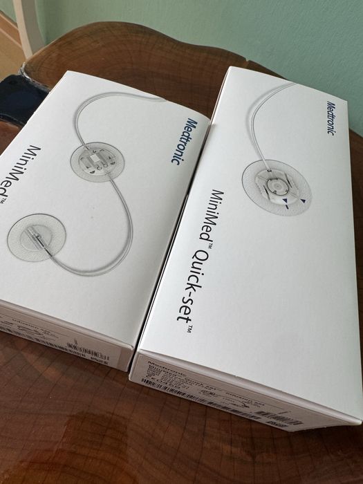Wkłucia Medtronic Quick Set  i metalowe 20sztuk