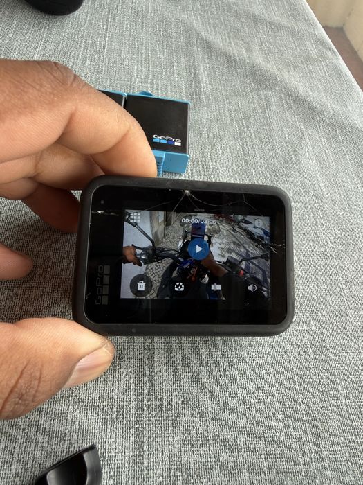 GoPro Hero 10, as shown in the photos, functioning well without defects64751287251457121