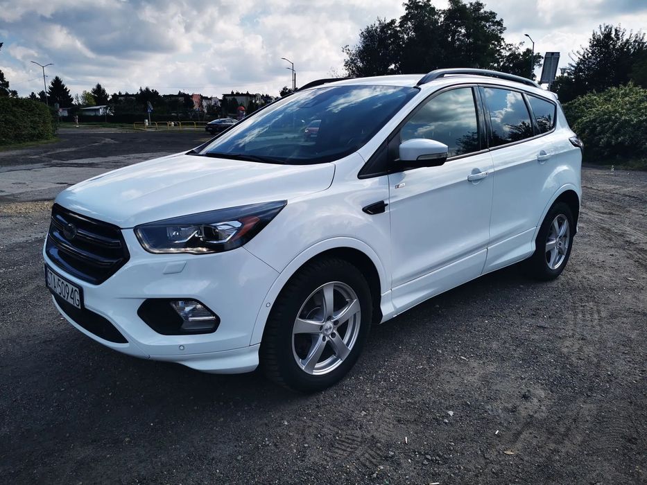 Ford Kuga 4 x 4 # ST-Line # 180 KM # bi-xenon # led # pół skóra # el. klapa