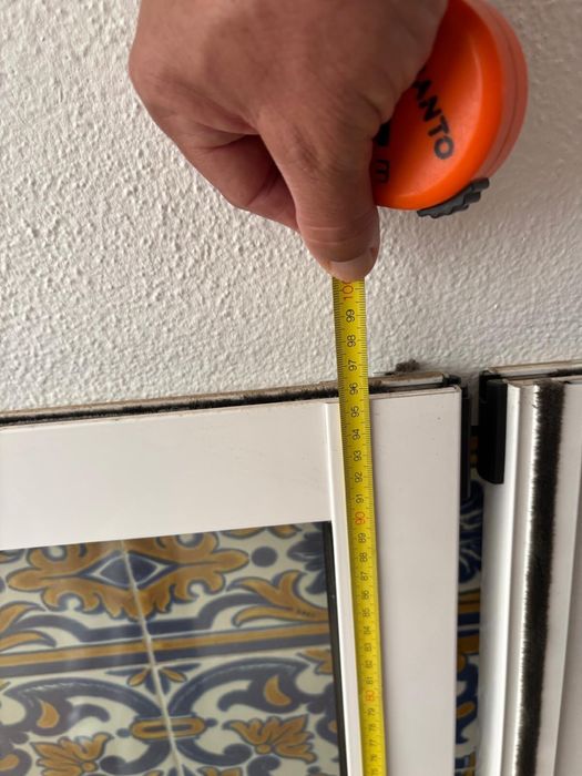 Janela de correr de alumínio branco