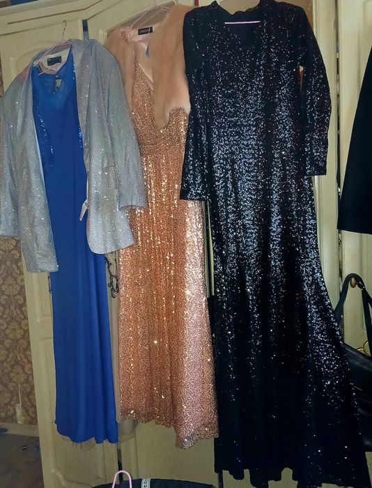 Плаття вечірнє..