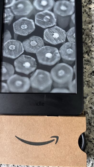 Amazon Kindle 11480139126296422402