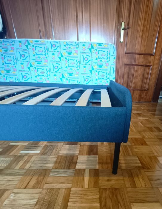 Cama de solteiro
