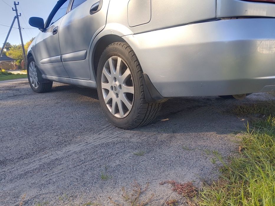 nissan almera 2005 року