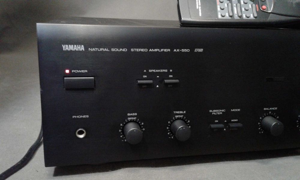 YAMAHA AX-550, pilot, wzmacniacz stereo