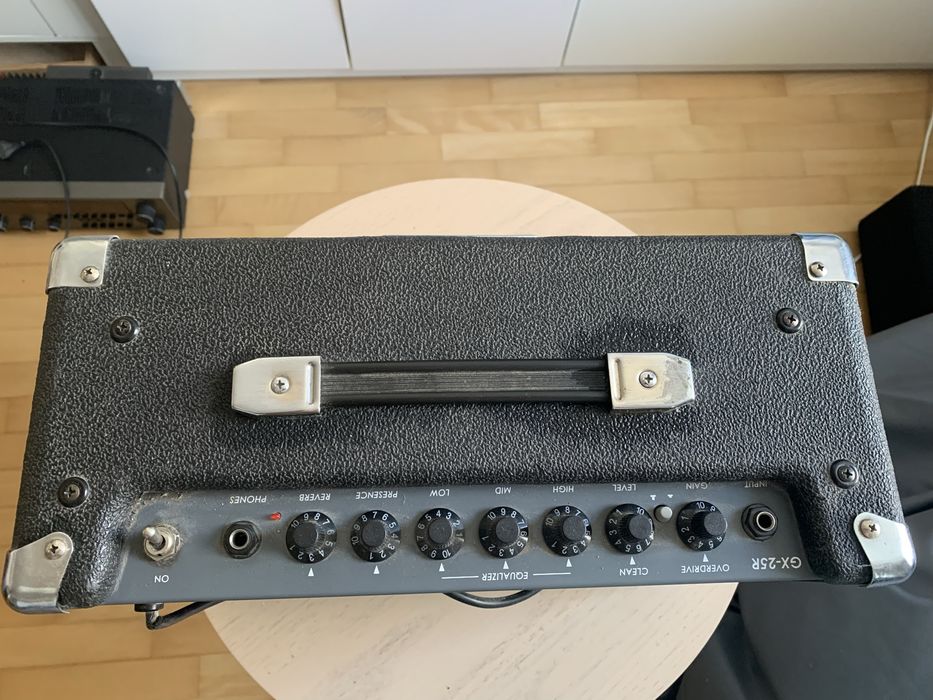 Combo gitarowe GX-25R 25W (Clean/Overdrive, EQ, Reverb, USB/SD) — sprawne