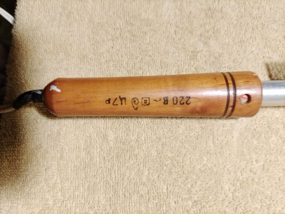 Плойка, расческа для завивки волос. ссср.