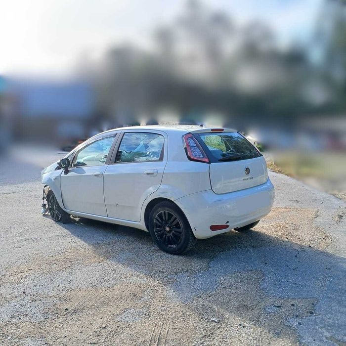 Fiat Punto 1.2 de 2013 - Peças Usadas