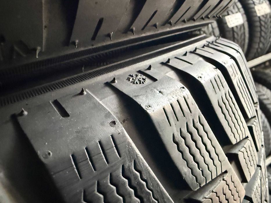 215-60 R17 96H Falken HS449 Eurowinter 2023 4шт