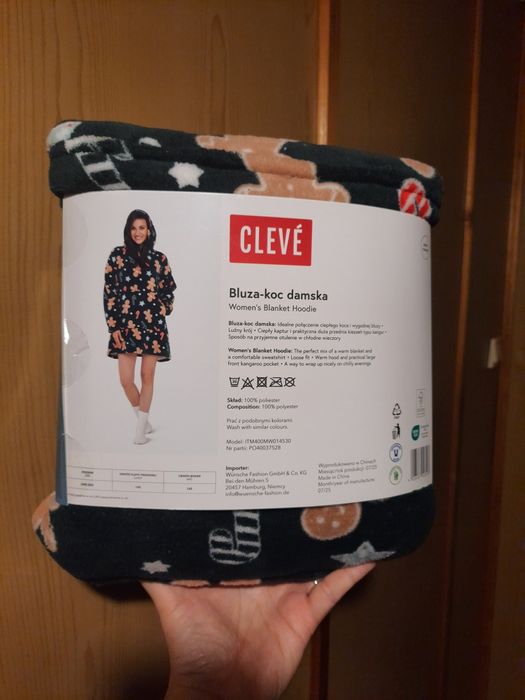 Bluzo-kocyk, wzór w jamniki, duży rozmiar