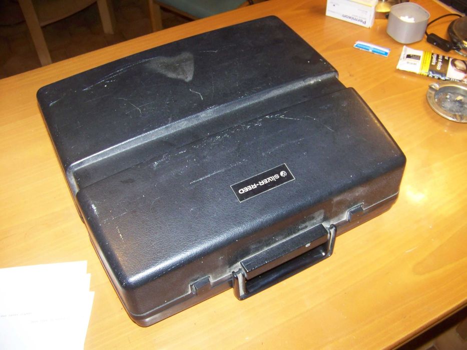 máquina de escrever elétrica antiga SILVER REED