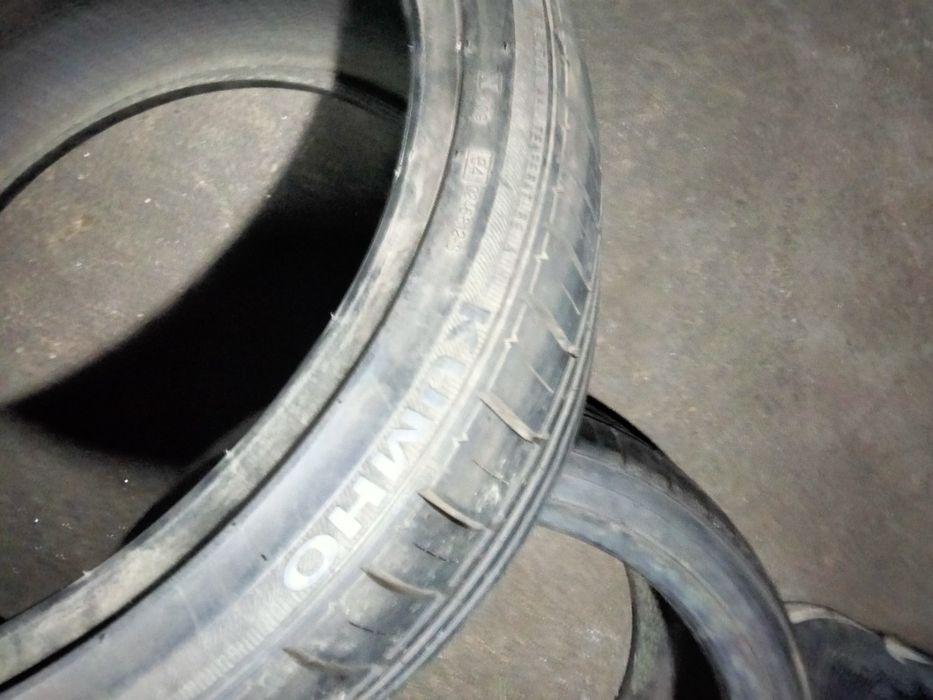 225 35 R17 Kumho