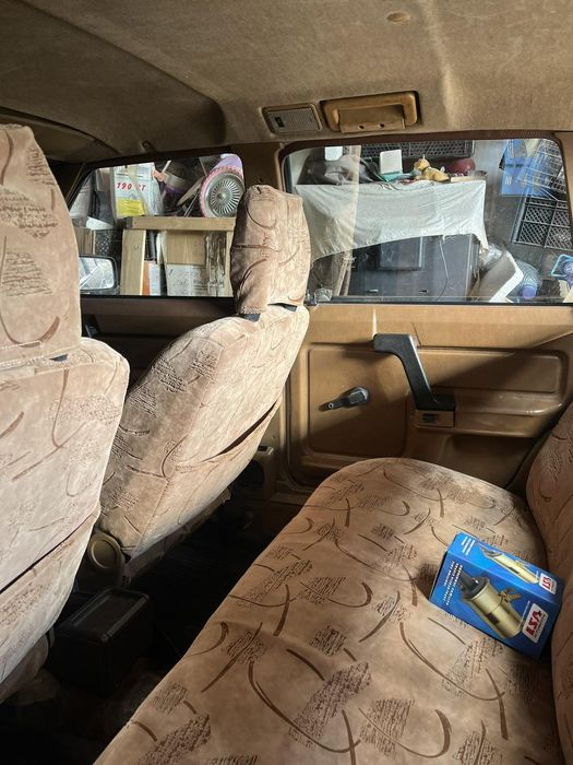 Автомобіль Москвич 2141