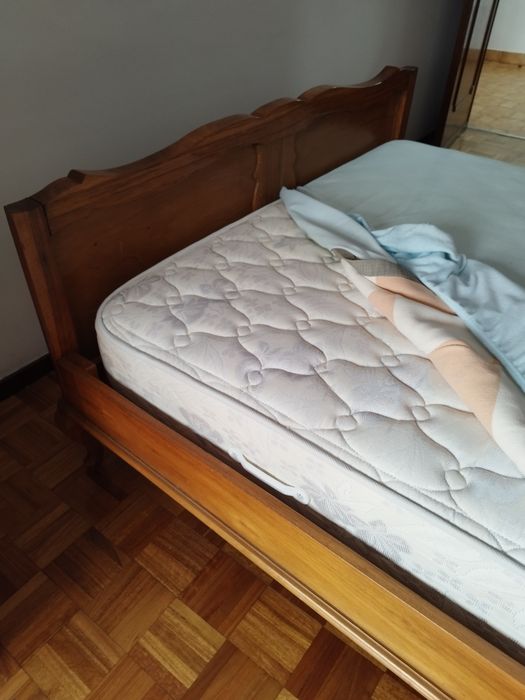 Cama casal c/ colchão