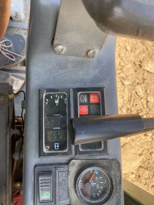 MINI Giratoria Yanmar B15.3