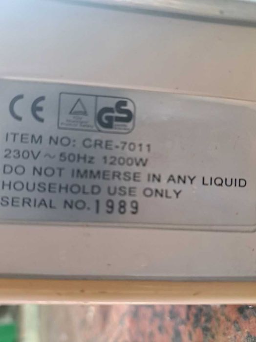Ferro de engomar a vapor CROWN