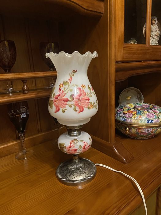 Candeeiro de mesa em loiça