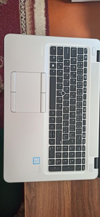 Ноутбук HP EliteBook 840 G3 DDR4 4 Gb SSD  Full HD 14"