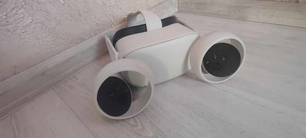 VR окуляри Oculus Quest 2
