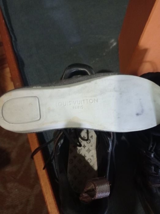 Кроссовки Louis vuitton