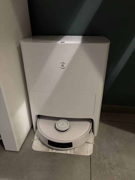 Robot sprzątający ECOVACS DeeBot T20e Omni